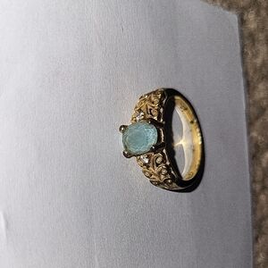 Elegant Gold and Blue Gemstone Ring
